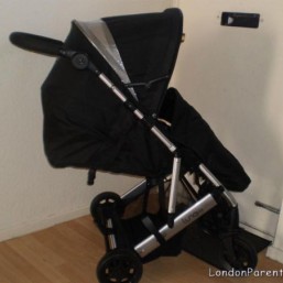 Mamas and Papas Luna pushchair in black. 